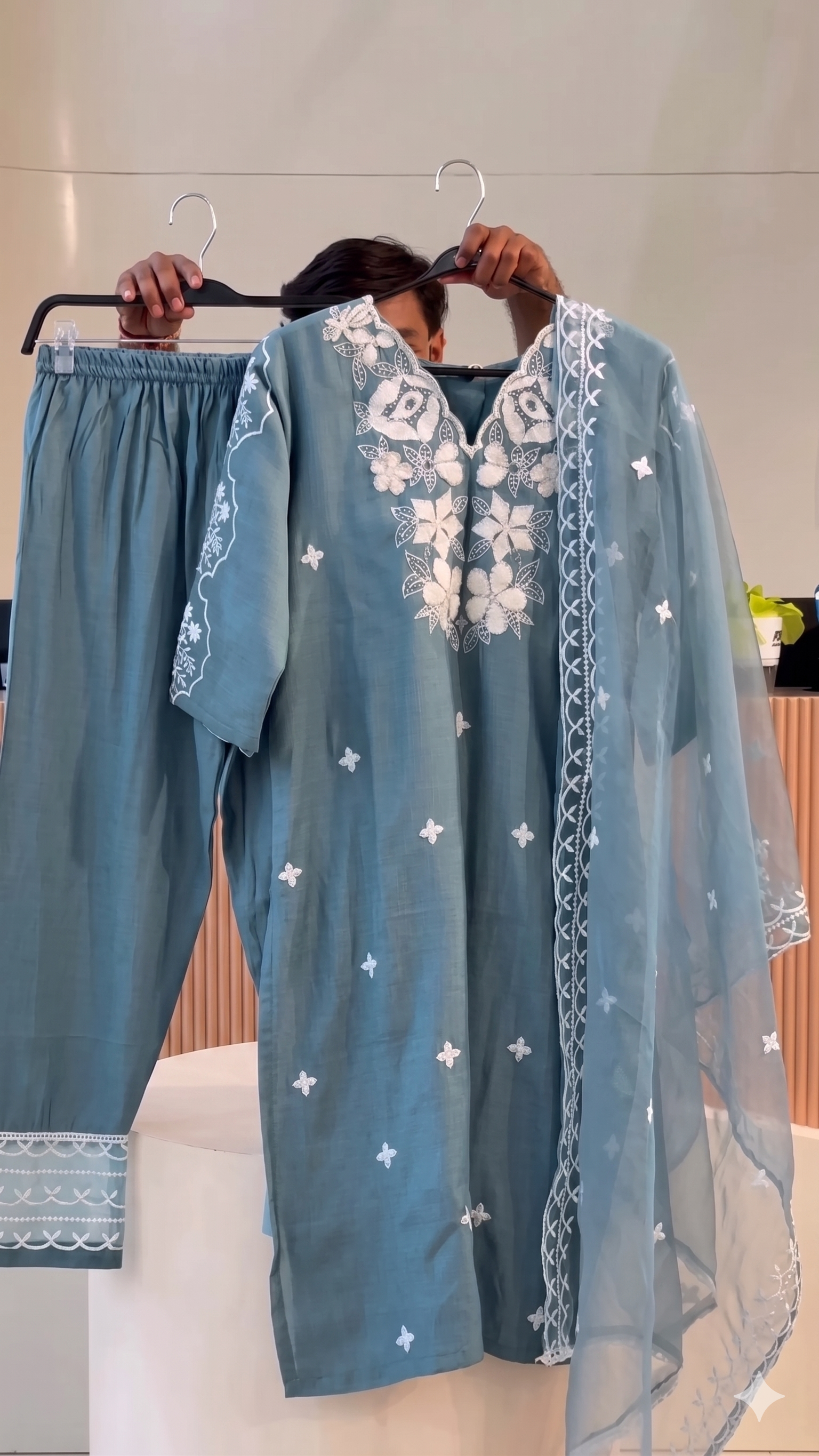 💙 Serene Sky Embroidered Kurta Set – Effortless Grace, Everyday Elegance ✨🌿