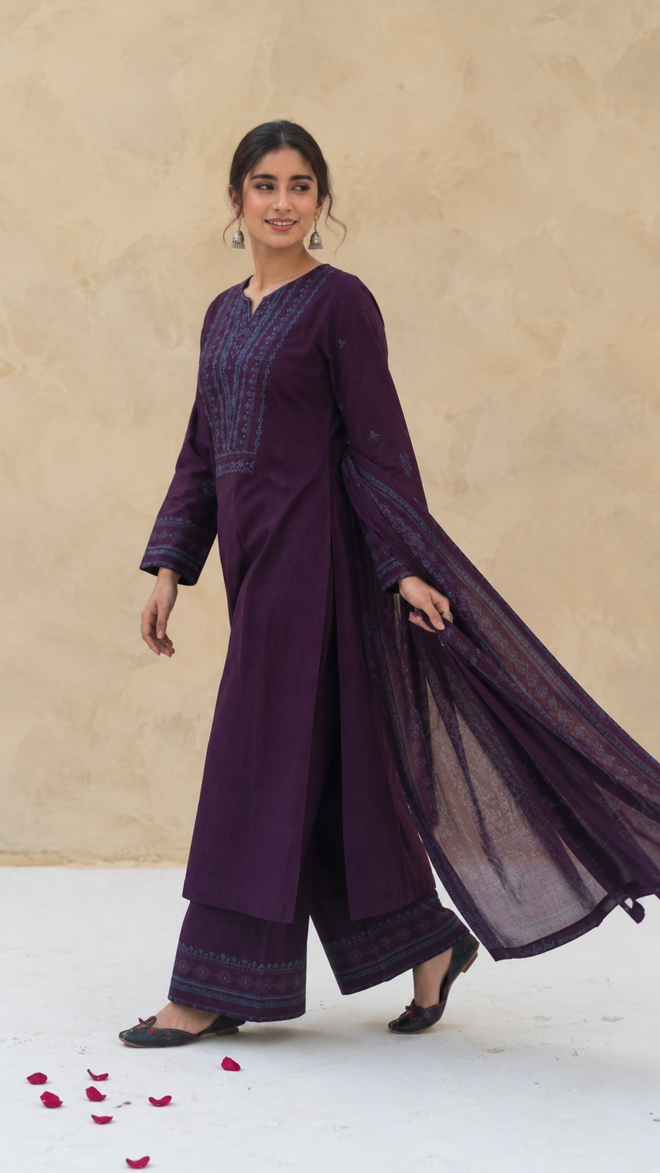 ❤️ Wine Blossom Printed Kurta Set – Classic Charm with Everyday Elegance 🌸✨