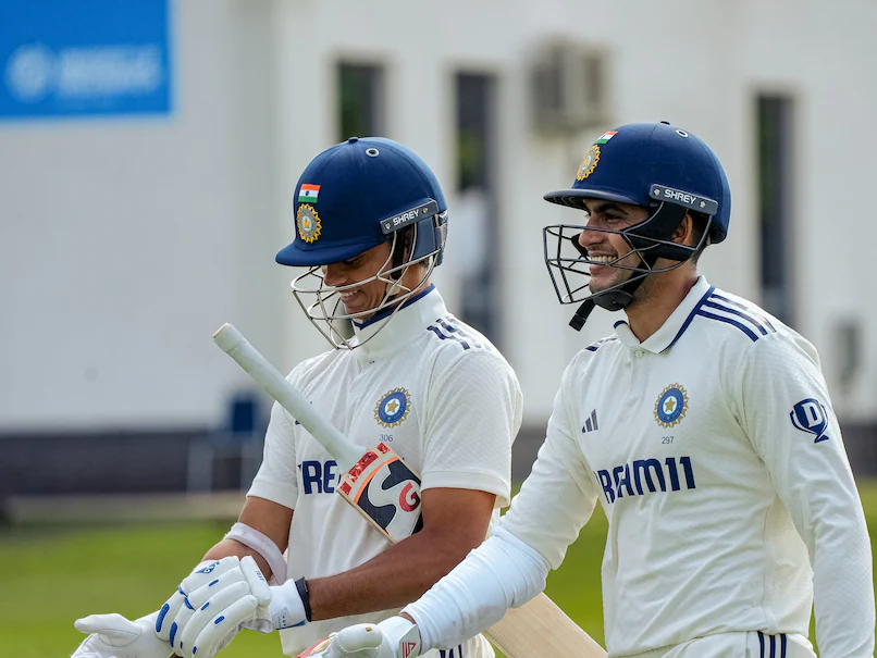 India vs England : યશસ્વીએ ઈંગ્લેન્ડમાં પોતાની પહેલી સદી ફટકારી, ખેલાડીઓ કાળી પટ્ટી પહેરીને મેદાનમાં ઉતર્યા, મોમેન્ટ્સ…